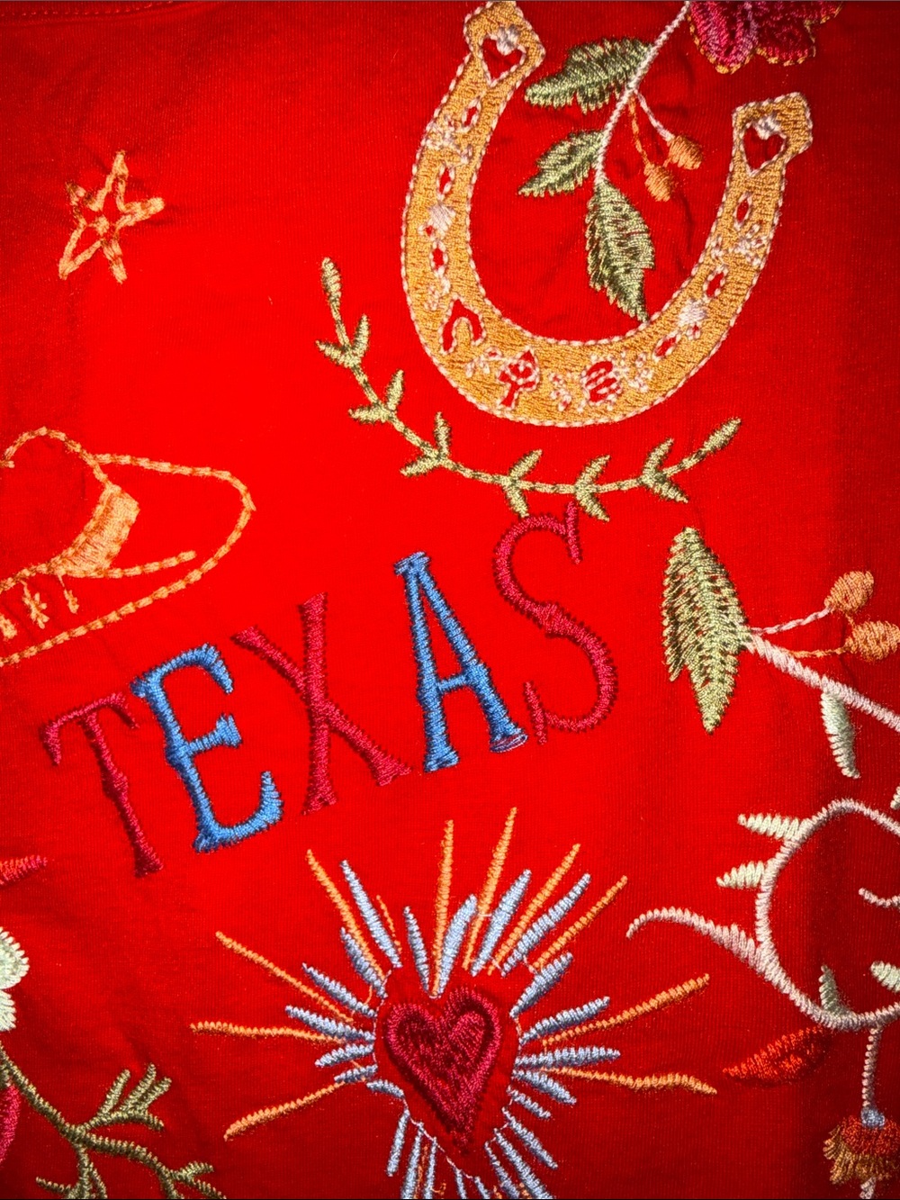 Johnny Was Red Embroidered Sleeveless Tank Texas! - Picture 5 of 6